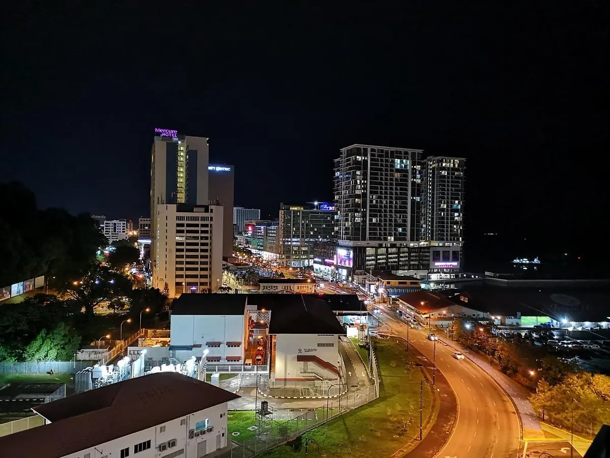 Jesselton Quay With City View Near Suria Sabah Mall & Jesselton Point Kota Kinabalu Apartment